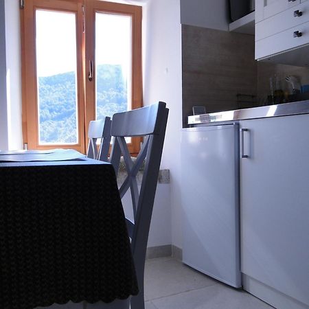 Heritage Apartments Kyra & Fox In Pitve, Hvar 外观 照片