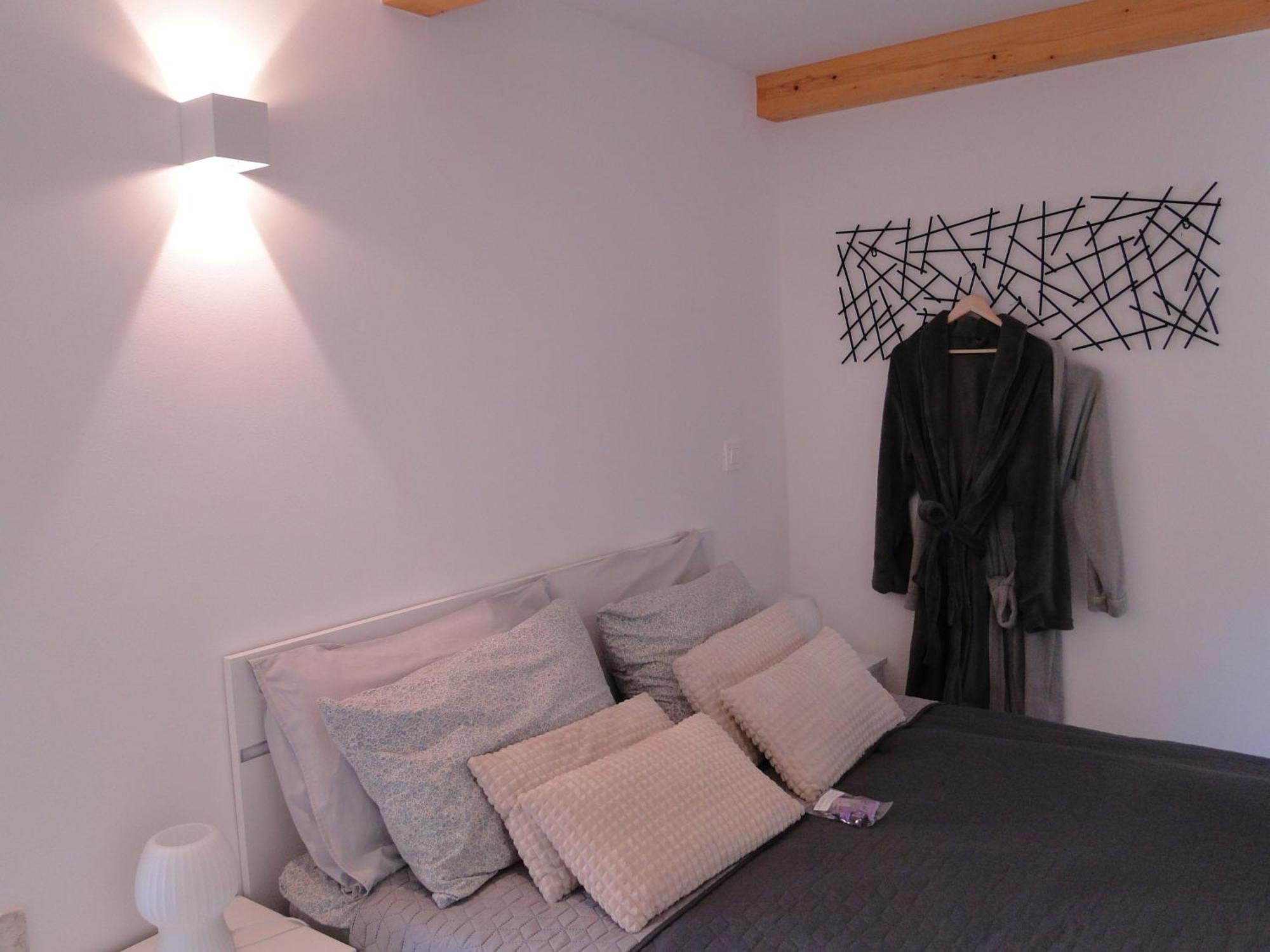 Heritage Apartments Kyra & Fox In Pitve, Hvar 外观 照片